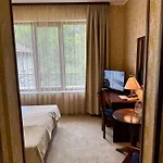 Chateau Montagne Troyan 3* טרויאן