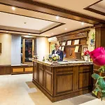 Chateau Montagne Troyan Hotel