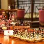 מלון Chateau Montagne Troyan