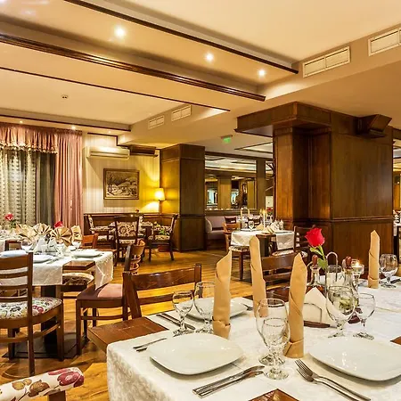 Hotel Chateau Montagne Troyan 3*